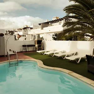 Surf&sleep Hostel Corralejo